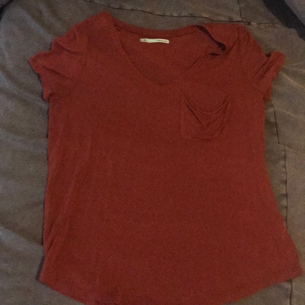 Maurice’s v-neck